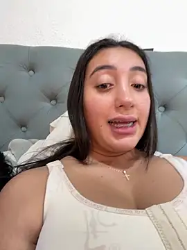 Hannahoff Adlı Modelin Canlı XXX Sohbeti