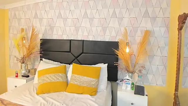 AronGarcia's Live XXX Chat