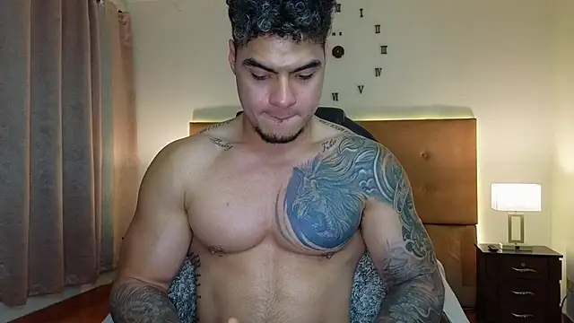 Steven_Velez 现场XXX聊天