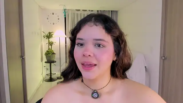 NikaVelvet1 Chat XXX live