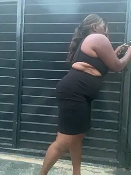 Chat XXX Live Cardiebae89