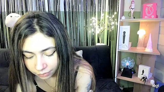 lilly_sweett live XXX chat