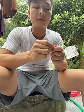 X-manh 现场XXX聊天