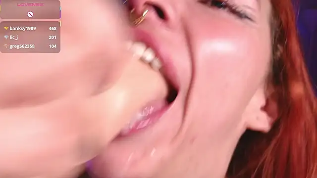 bri_von_dhara__'s Webcam Show