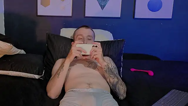 Dylanwhite23_ – Live XXX-chat