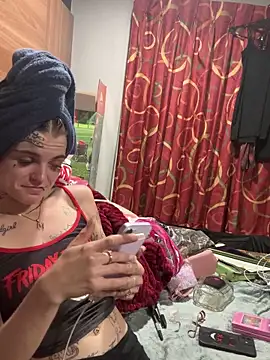 XXX chat uživo modela IttyBittyStonie