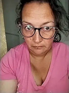 XXX chat uživo modela _Saraqueen