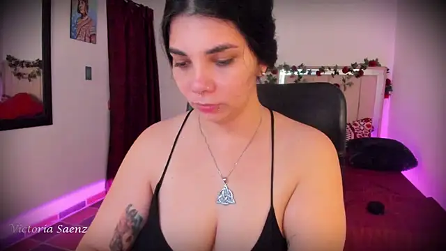 XXX chat uživo modela victoriaasaenz_