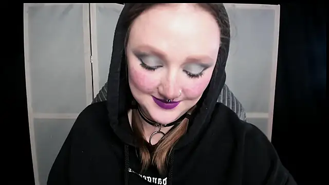 YourDyingBride's Live XXX Chat