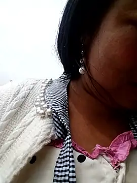 lusy-00's Live XXX Chat