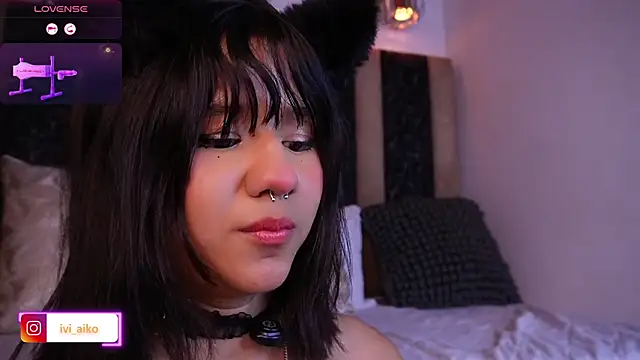Ivi_AikoのライブXXXチャット