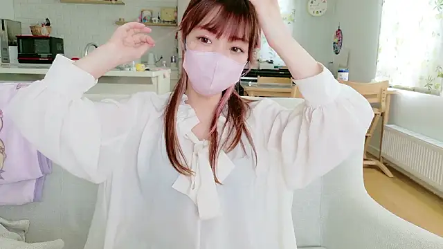 Chat +18 de SUZU_1201 ao vivo