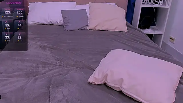 Janie_JJ_Curvie Live XXX-chat