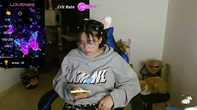 TRIXIE_TANG28 – Live XXX-chat