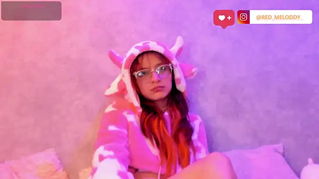 دردشة RedMeloddy الجنسية المباشرة