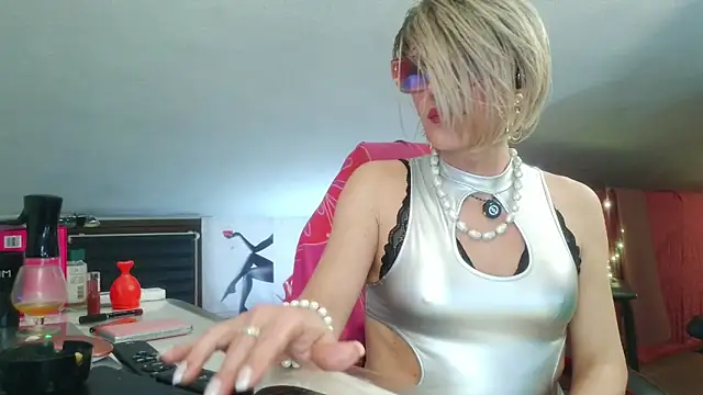 LadyOxana Obrolan Langsung XXX