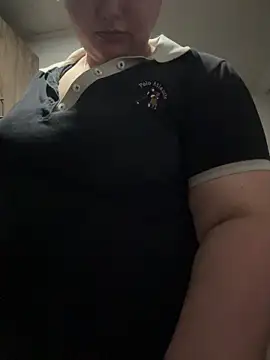 PortuPAWGのライブXXXチャット