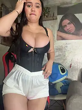 Chat XXX Live innocenttemplegirl