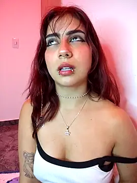 Chat +18 de Sarah_Lark- ao vivo