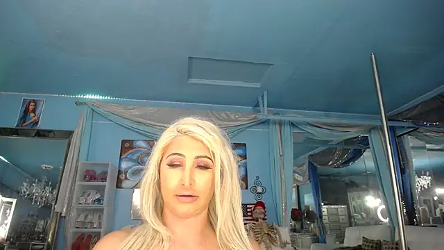 ADRIANNA_FOX – Live XXX-chat