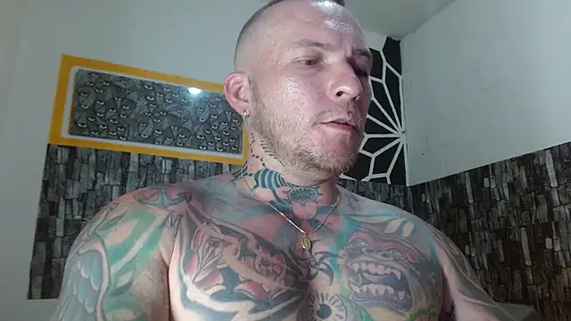 stripnolimits Chat XXX live