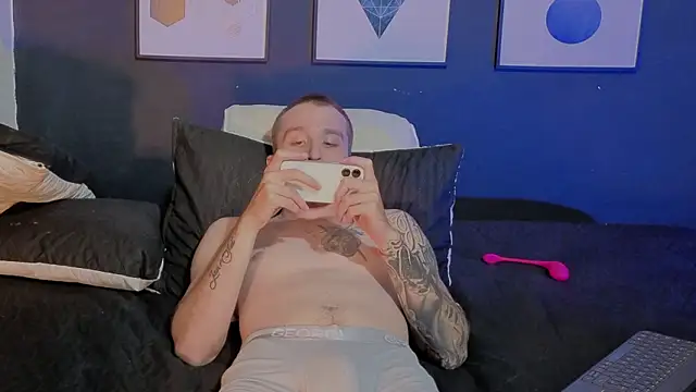 Chat XXX en directo de Dylanwhite23_