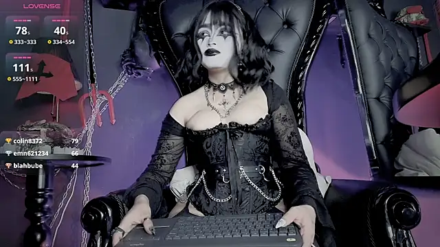 Navier__'s Live XXX Chat