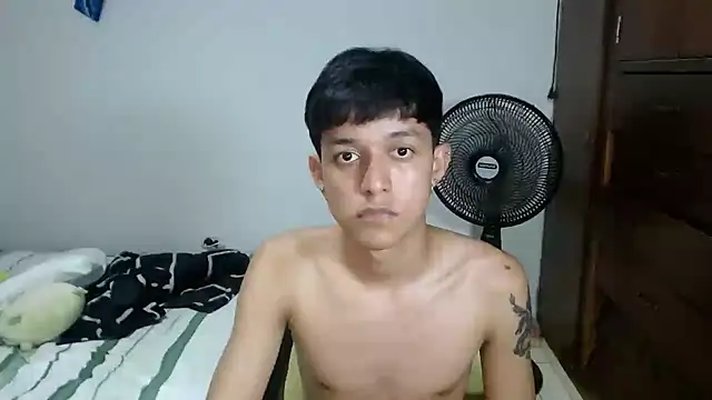 cute_jisus webkamerás műsora