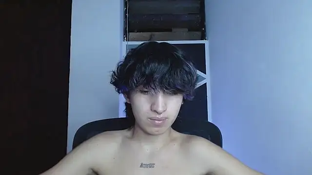 Chat XXX en directo de littlextreme