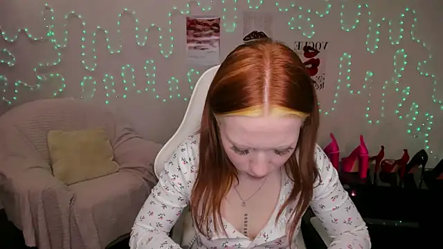 KatrysのライブXXXチャット