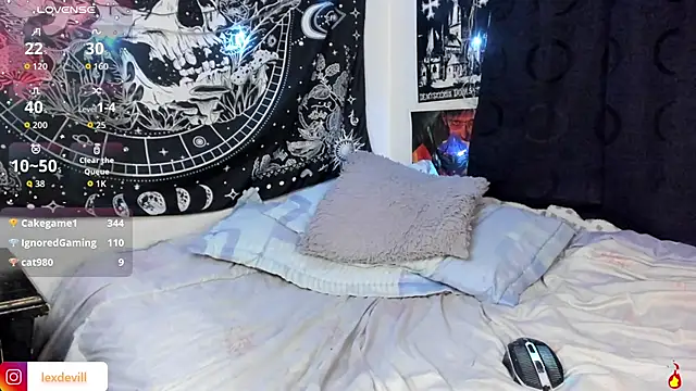 Lexxxxx_ Live XXX-chat