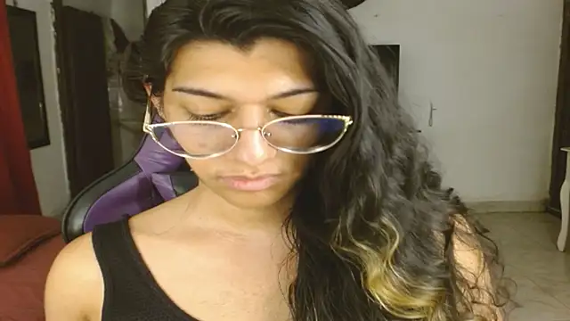 Alanni_parker's Live XXX Chat