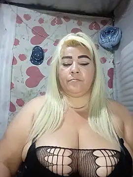 BonniAdams: απευθείας συνομιλία ΧΧΧ