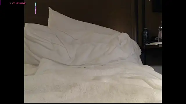 Show modela sonyaxbelle na web-kameri