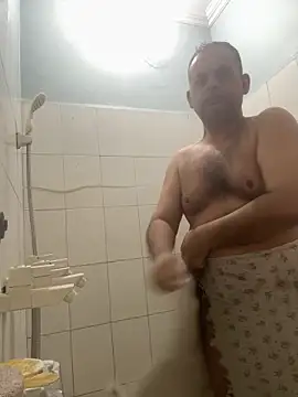 Rupkumarmaleforfun élő XXX-chatje