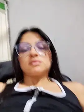 XXX chat uživo modela Linda_Lars