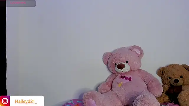 HaileyDuke – Naživo XXX chat