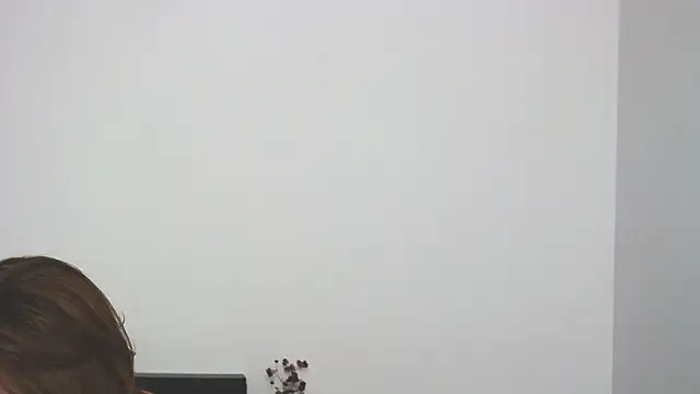 Chatroom XXX en direct de LouiseBelle