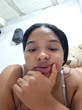 AnnaMil3J's Live XXX Chat