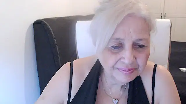 دردشة SusiLifeXXX الجنسية المباشرة