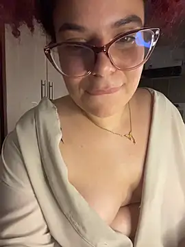 Leyah__ – Naživo XXX chat