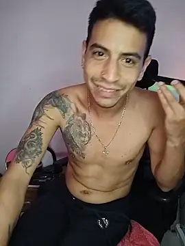 Živý XXX chat Juann-cock