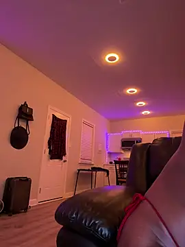 xouniq: онлайн-секс-чат