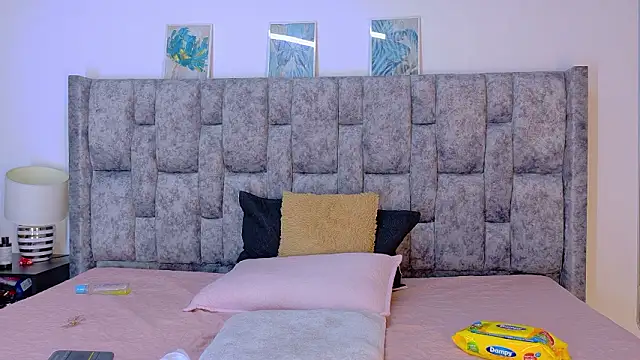 samirths_boy_ 即時 XXX 聊天