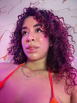 Show de Woo_isDaphne na webcam