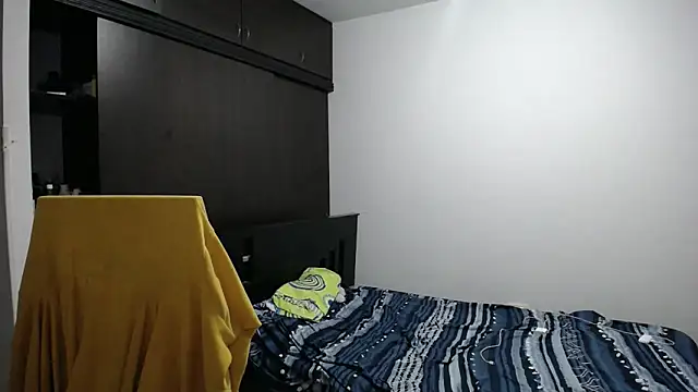 Show modela axel_rios_ na web-kameri