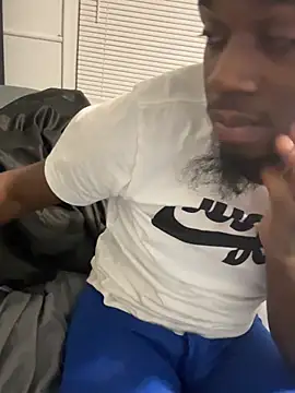 pussyeater_-'s Webcam Show