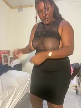 XXX chat uživo modela Cardiebae89