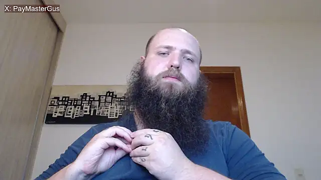 PayMasterGus Show Webcam