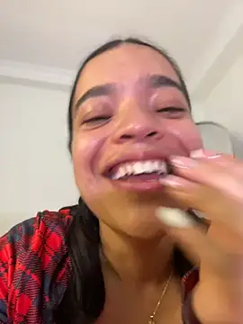 JuanitaMore01 Chat XXX live